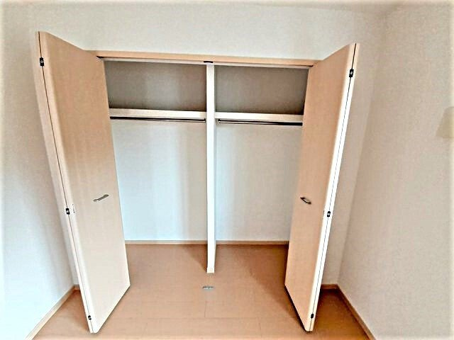 ボヌールエスパスⅢ番館の収納|収納豊富です