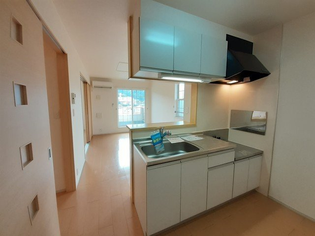 うらら１番館のキッチン|きれいなキッチンです