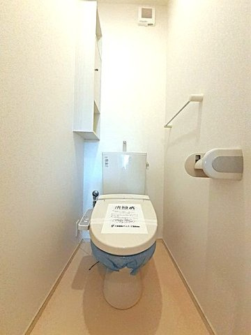 ラポールのトイレ|清潔感のあるトイレです