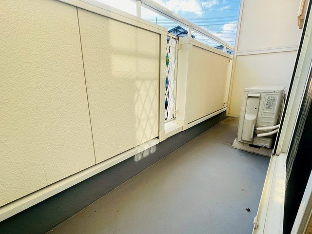 プリムヴェールＢのバルコニー|陽当たり良好なバルコニーです