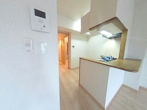 ルイシャトレ鏡の内装|内装は落ち着いています