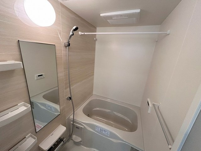 プラシード・カーサ　Ａの浴室|落ち着いた空間のお風呂です