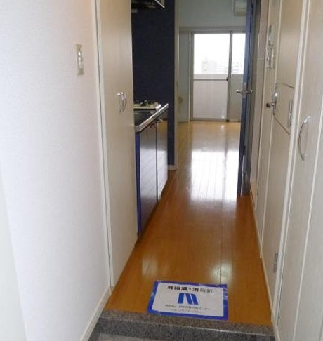 ステージファースト本駒込の玄関