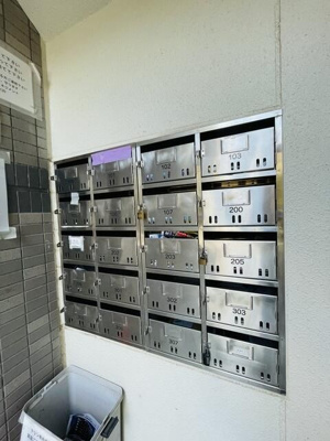 【エントランス】 | パレロワイヤル弦巻