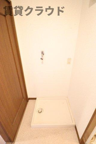 ヒロ末広の洗面所|洗濯機置場