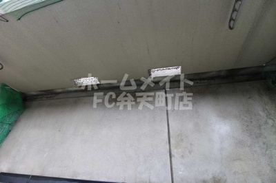 【バルコニー】 | エクシード弁天Ⅱ | バルコニーです