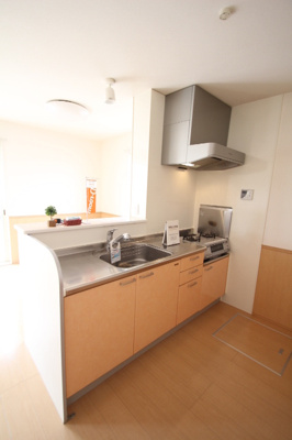 【キッチン】 | ウエストヴィレッジ B棟 | 対面キッチン