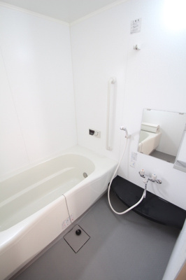 【浴室】 | ウエストヴィレッジ B棟 | 一坪風呂