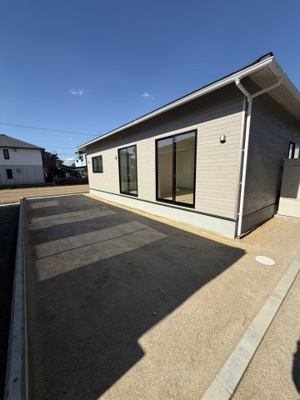 【庭】 | 恒久6丁目　新築平屋建 | お庭も活用できます