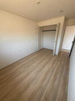【洋室】 | 恒久6丁目　新築平屋建 | 落ち着いた色調の洋室です