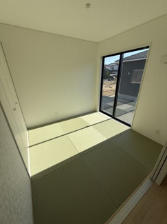 【和室】 | 恒久6丁目　新築平屋建 | 来客時にも便利な和室付き