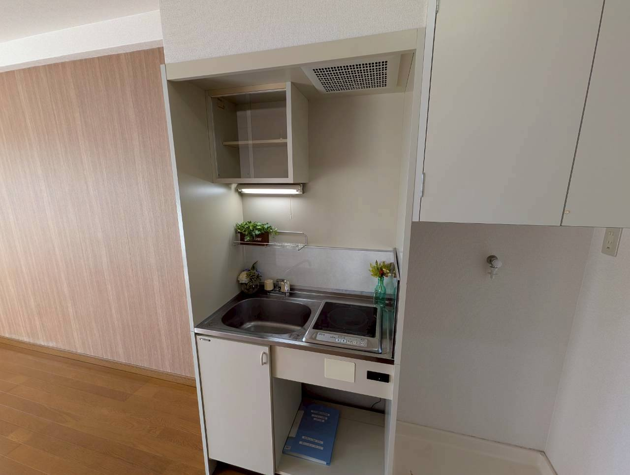 メゾネット栄根のキッチン