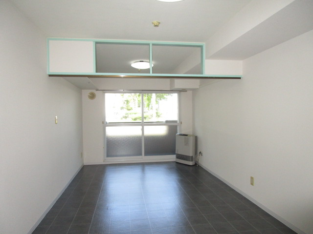 クレステージ若竹の居間・リビング