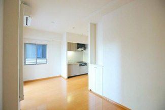 【居間・リビング】 | レヴィーナ東京八重洲通り