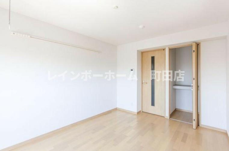 コントウィスタ※初期費用分割あと払いサービス利用可能物件の居間・リビング