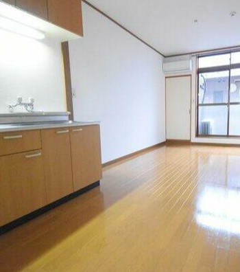 【居間・リビング】 | 樫の木ハイツ