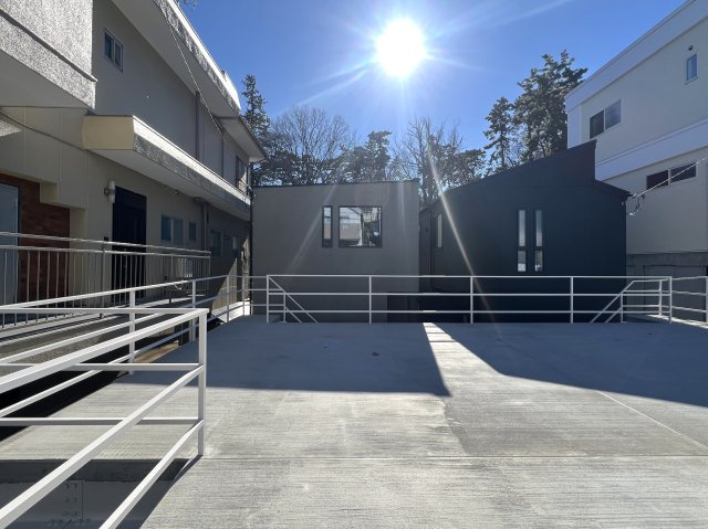 はつらつとした街【白楽】駅徒歩８分！港北区篠原台町新築戸建