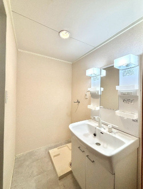 【独立洗面台】 | ロマネスク高宮