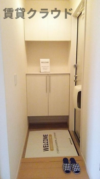 イニティウムの玄関|シューズボックス付きで靴もスッキリ収納！