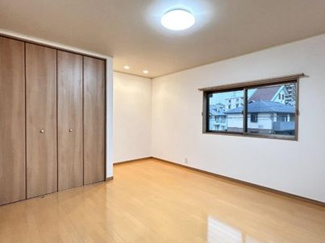 【洋室】 | 藤沢市石川5丁目 中古戸建 | 主寝室 9帖