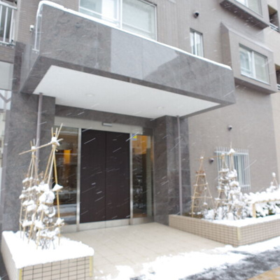 【エントランス】 | パークホームズ大通公園南