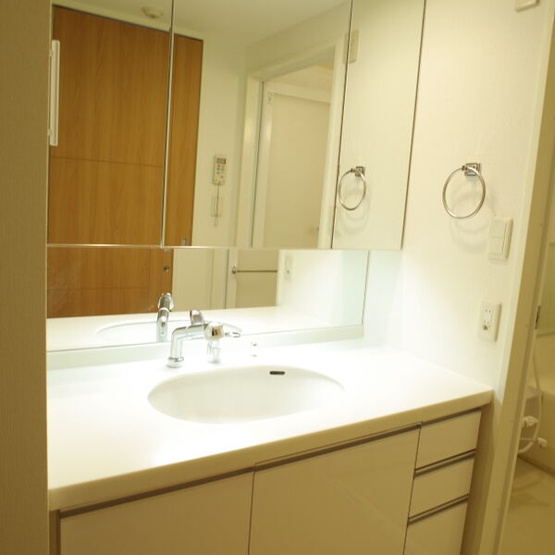 【独立洗面台】 | パークホームズ大通公園南