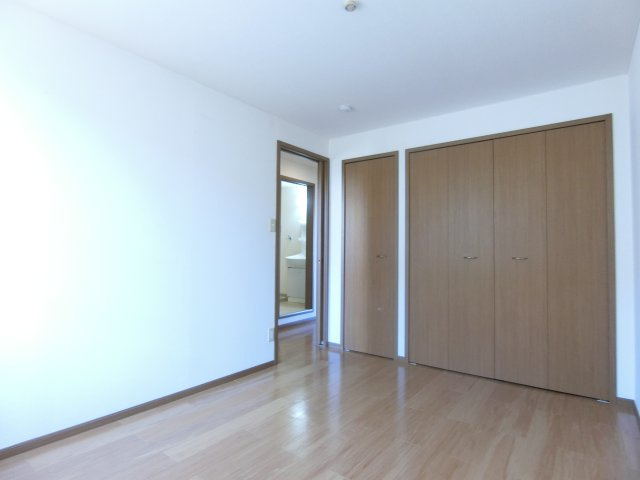 ファインＢの洋室