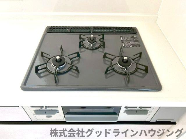 三木市岩宮　全４-I棟のキッチン