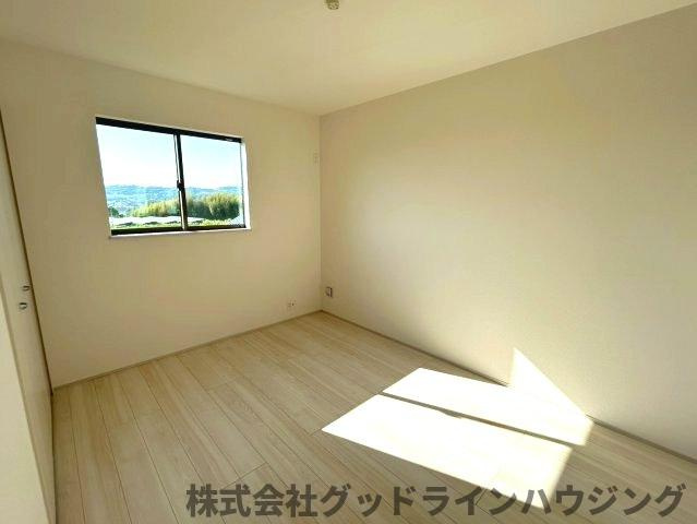 三木市岩宮　全４-I棟の洋室