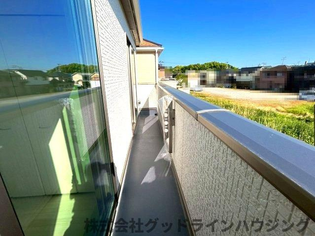 三木市岩宮　全４-I棟のバルコニー