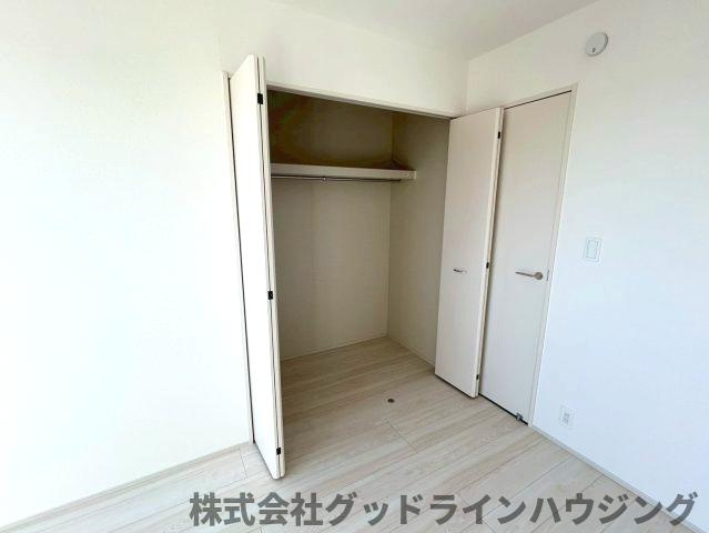 三木市岩宮　全４-I棟の収納