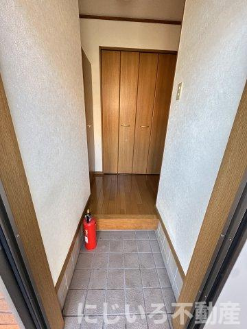 ドエル四季壱番館の玄関