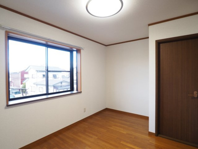 【洋室】 | 中古戸建　上鳥渡字山王 | ★内覧予約でブランド米2kg★