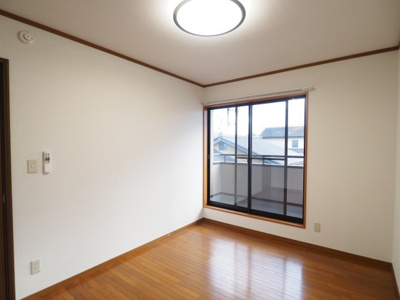 【洋室】 | 中古戸建　上鳥渡字山王 | ★内覧予約でブランド米2kg★