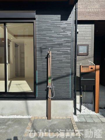 茅ヶ崎市東海岸北4丁目　新築戸建の内装|1月10日撮影　建築中　11.2帖　洋室