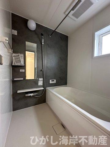 茅ヶ崎市東海岸北4丁目　新築戸建の浴室|1月10日撮影　建築中　1坪タイプ　ユニットバス