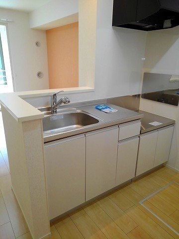 エバーグリーン月見のキッチン