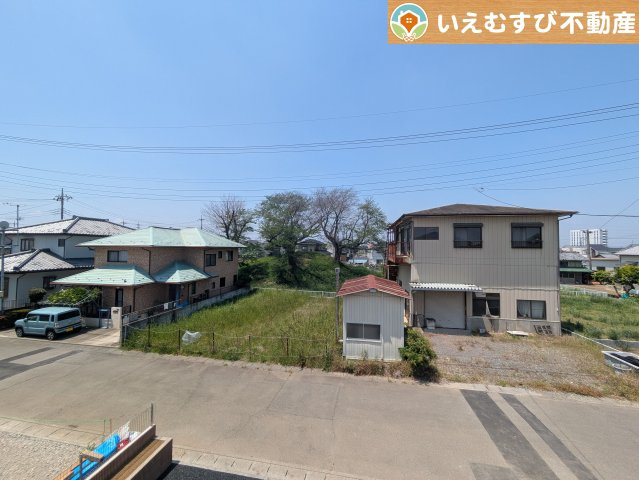Cradle garden　本庄市小島第5の展望|高い建物が無く開放感のある展望
バルコニーからの展望も開けていて閑静な住宅地が望めます。日当りも良いですね♪