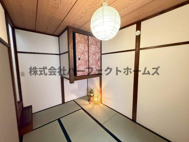 茄子作1丁目戸建　賃貸の和室|ゆったりとくつろげる和室です