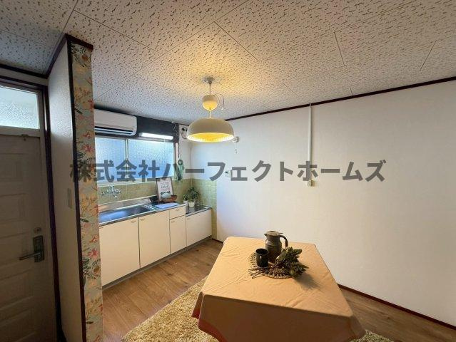 茄子作1丁目戸建　賃貸の居間・リビング|おしゃれなリビングです