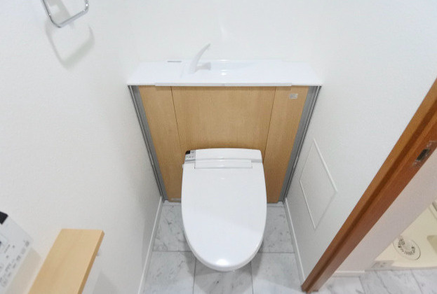 リーガル南久宝寺　９０２のトイレ