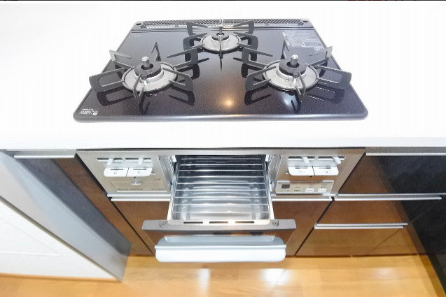 リーガル南久宝寺　９０２のキッチン