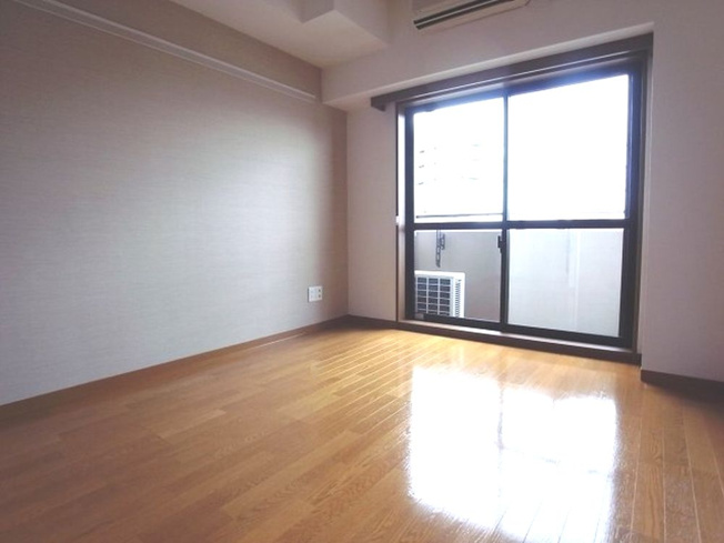 【居間・リビング】 | プレール・ドゥーク目白アベニュー　※1/31退去 | フローリングの使いやすい洋室です(^^)/　※別部屋参考画像