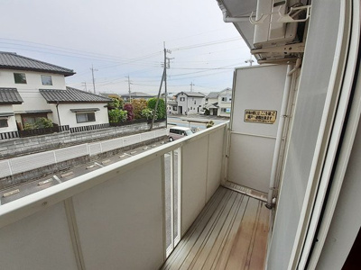 【バルコニー】 | ヴィラ・シャルマン