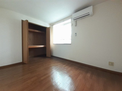 【洋室】 | ヴィラ・シャルマン