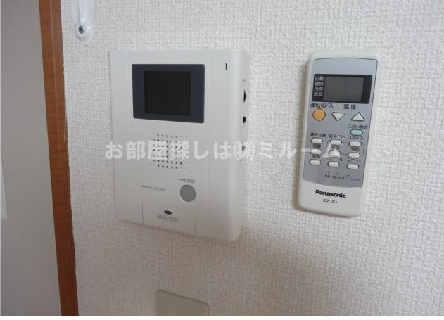 新宿区高田馬場３丁目のアパートのセキュリティ|TVモニター付インターホン☆オートロック付★