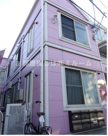 新宿区高田馬場３丁目のアパート