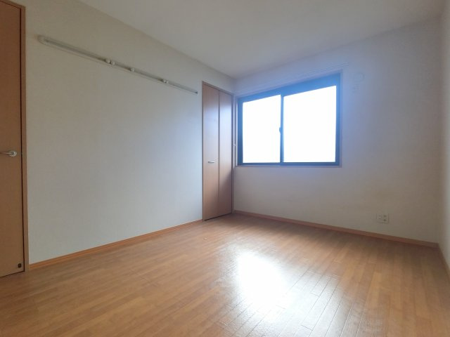 【寝室】 | ブルンネンパーク　C