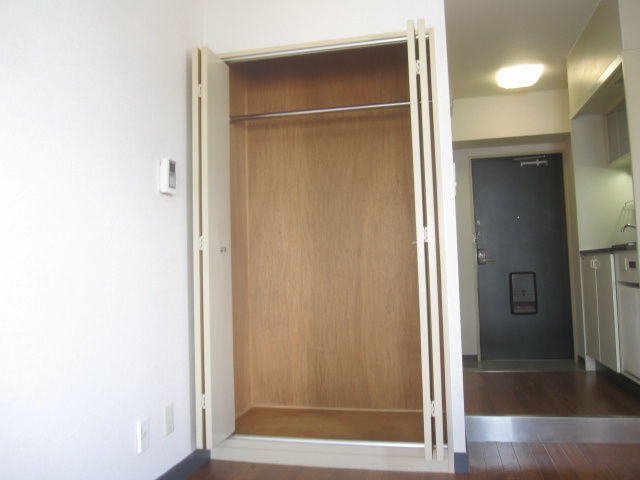 【収納】 | 三芳ビル