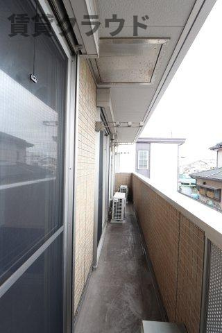 グレイス若草のバルコニー|バルコニー付きのしっかり光が取り込める洋室です！